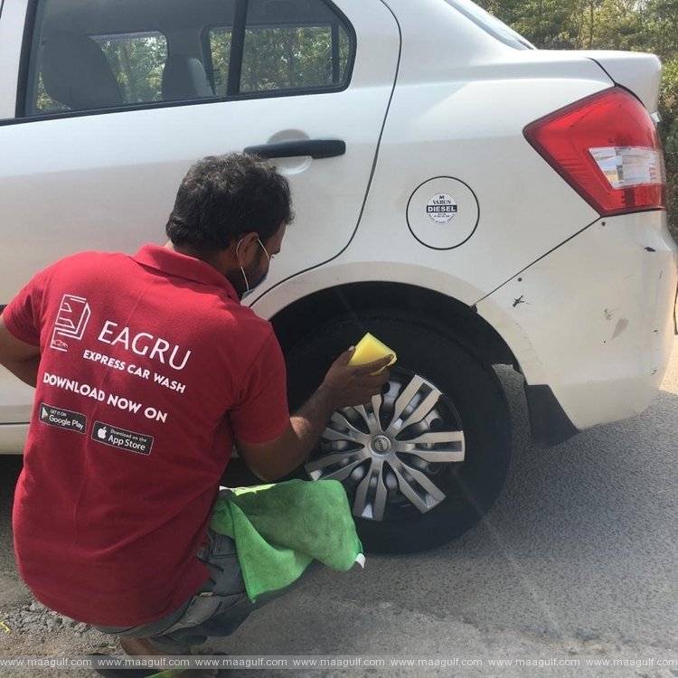 కార్ల శానిజైటేషన్ కోసం ‘వాటర్-లెస్ ఎకో కార్ వాషింగ్’...
